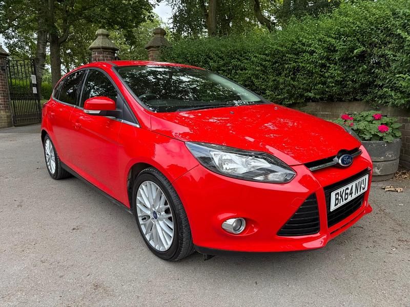 Red Used 2014 Ford Focus Zetec Hatchback | £2,950 (Good price) - Image 1/4