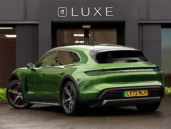 Used Porsche Taycan 419 kW (571 HP) 2022 Green Estate