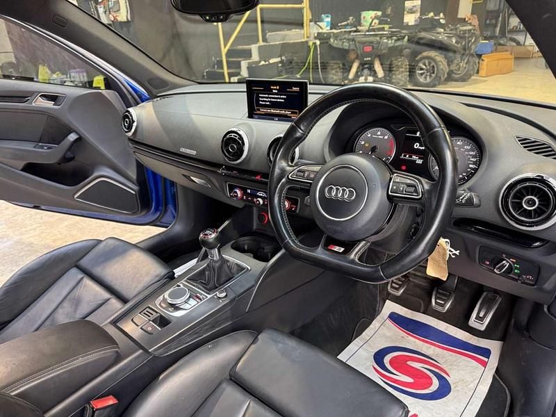 Used Audi S3 Sportback Prestige 300 HP (220 kW) 2015 Blue Hatchback