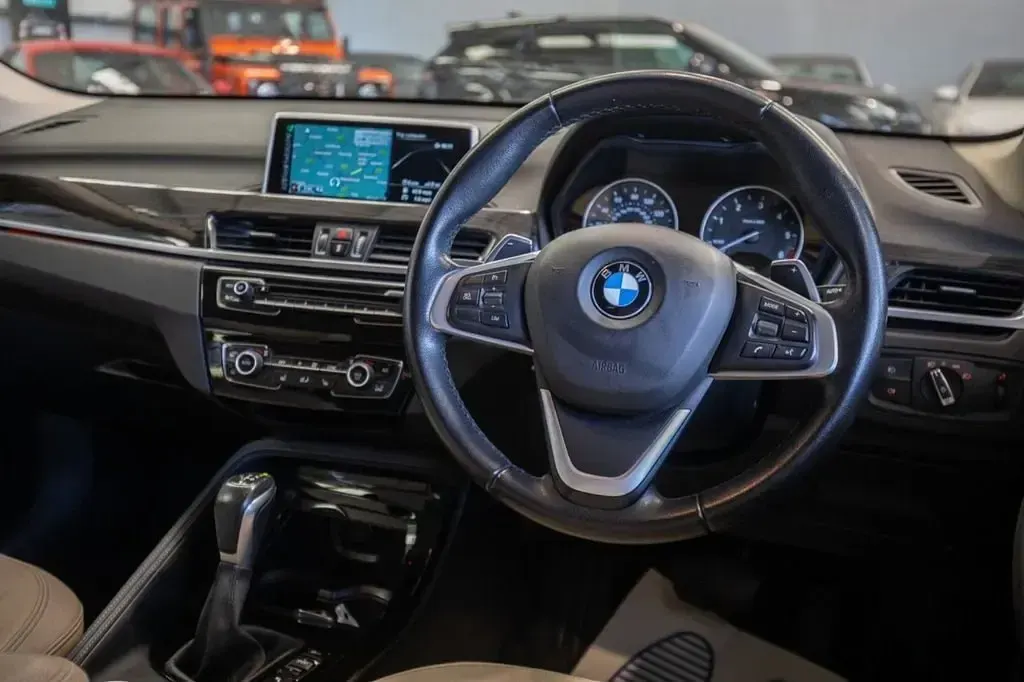 Usado BMW X1 xLine 190 CV (139 kW) 2017 Azul SUV