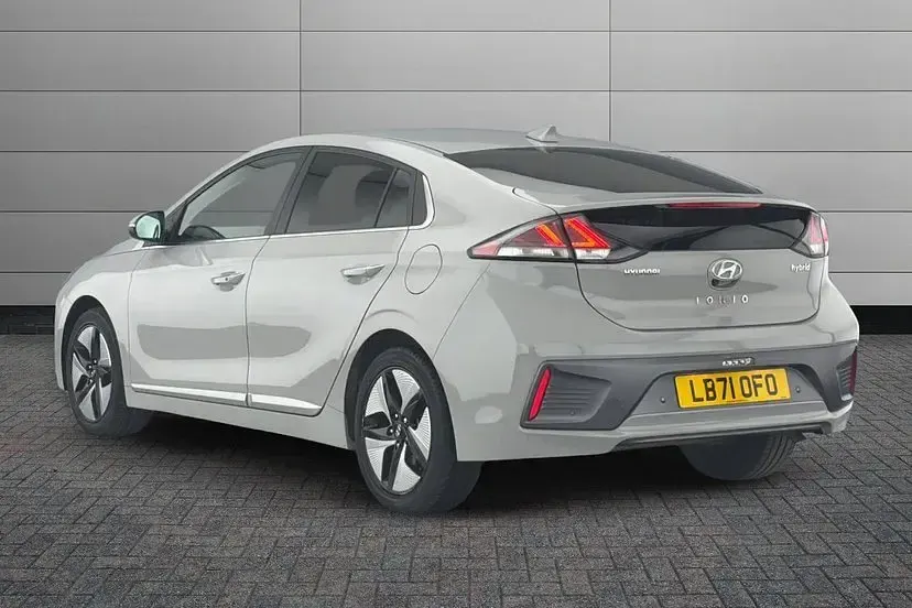 Used Hyundai Ioniq Premium SE 141 HP (103 kW) 2021 Grey Hatchback