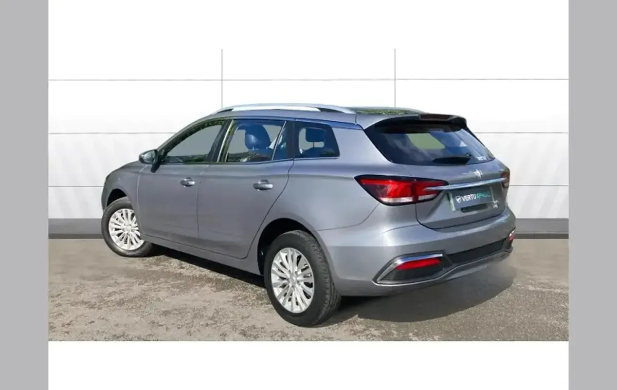 Used MG MG5 EV Exclusive 113 kW (154 HP) 2022 Silver Estate