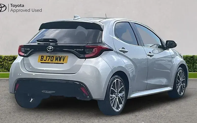Used Toyota Yaris 116 HP (85 kW) 2025 Hatchback