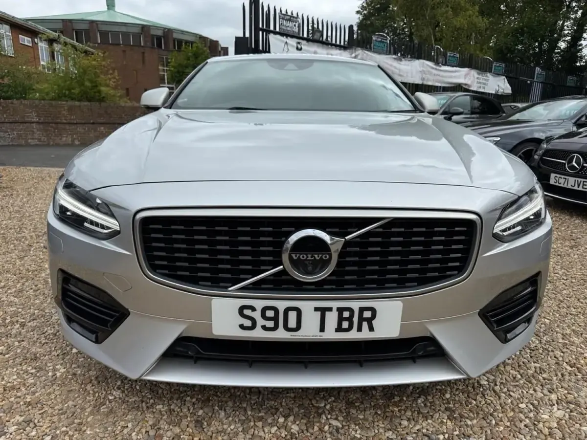 Usado Volvo S90 R-Design Pro 2017 Prateado Sedan