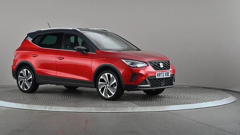 Red Used 2022 Seat Arona FR Sport SUV | £13,598 (Fair price) - Image 1/4