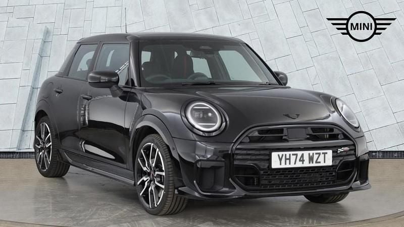 Used Mini Cooper Hatch 154 HP (113 kW) 2024 Black Hatchback