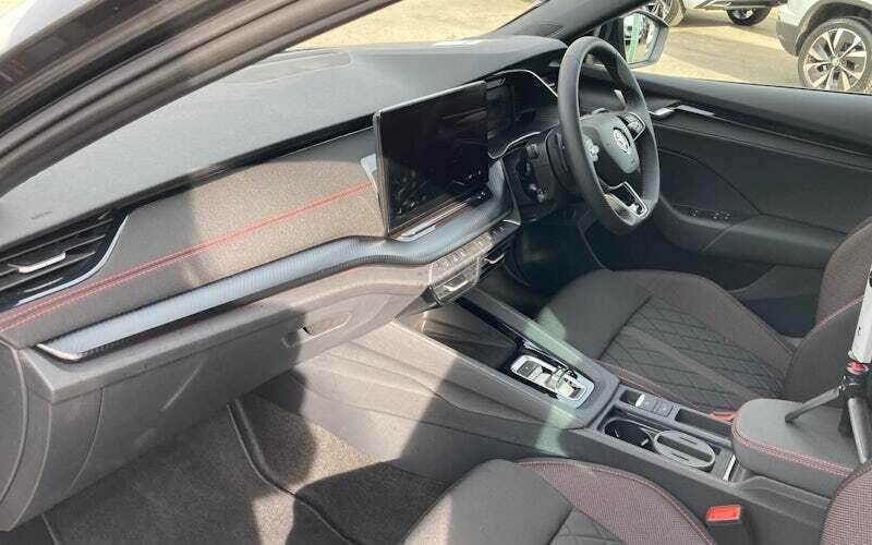 Used Skoda Octavia vRS 265 HP (194 kW) 2025 Hatchback