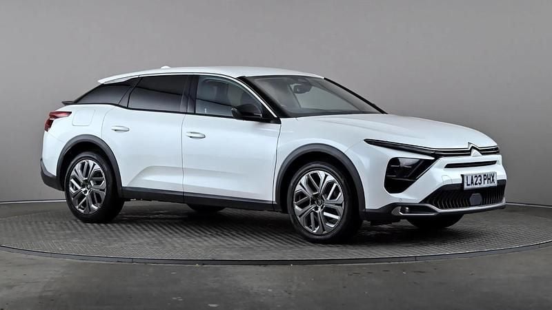White Used 2023 Citroën C5 X PureTech Estate | £13,198 (Fair price) - Image 1/3
