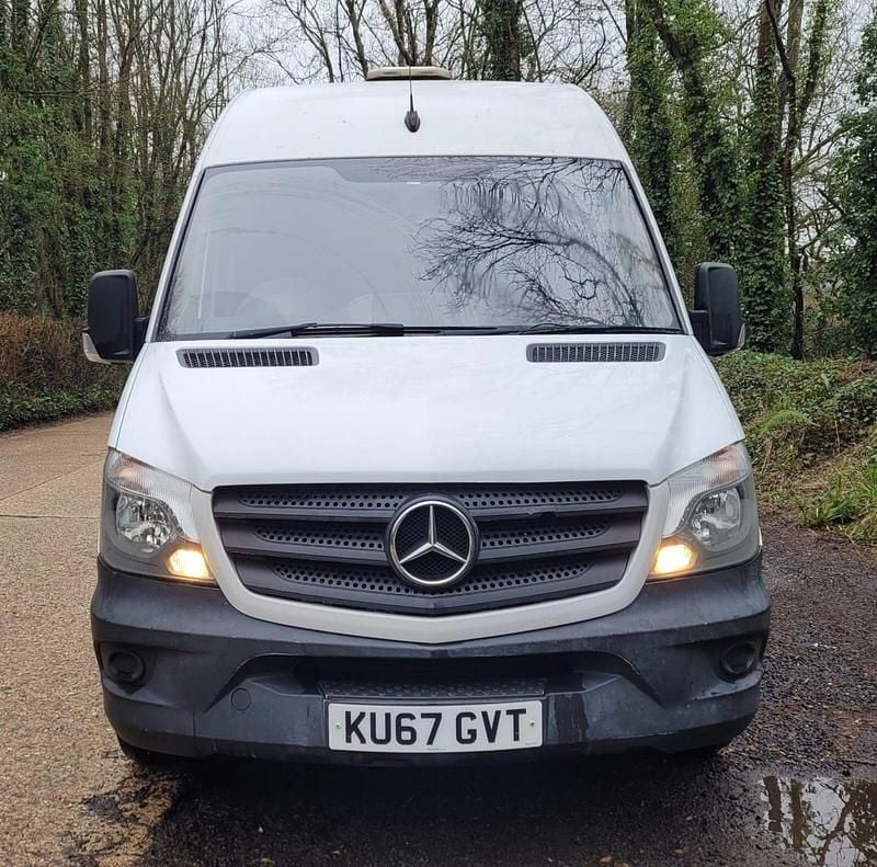 Gebraucht Mercedes Sprinter 140 PS (102 kW) 2017 Weiß Van