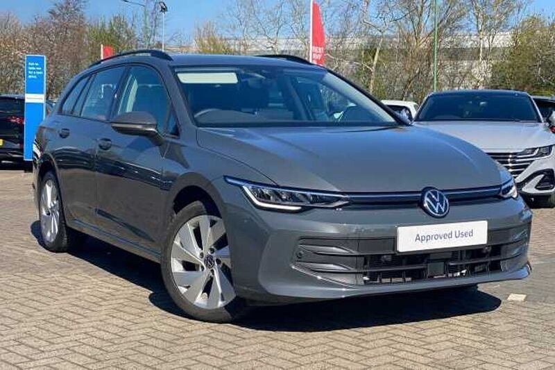Used 2024 VW Golf VIII Life Estate | £23,995 (Fair price) - Image 1/4