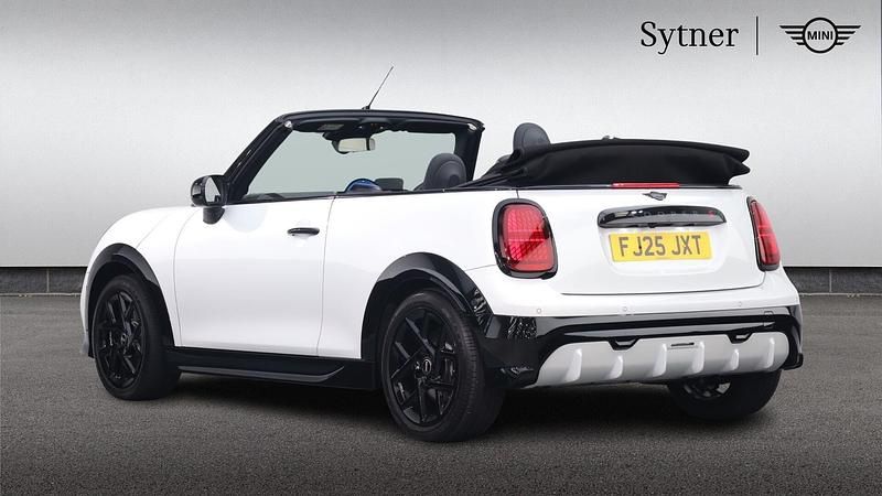 Usado Mini Cooper 147 kW (201 HP) 2025 Branco Citadino