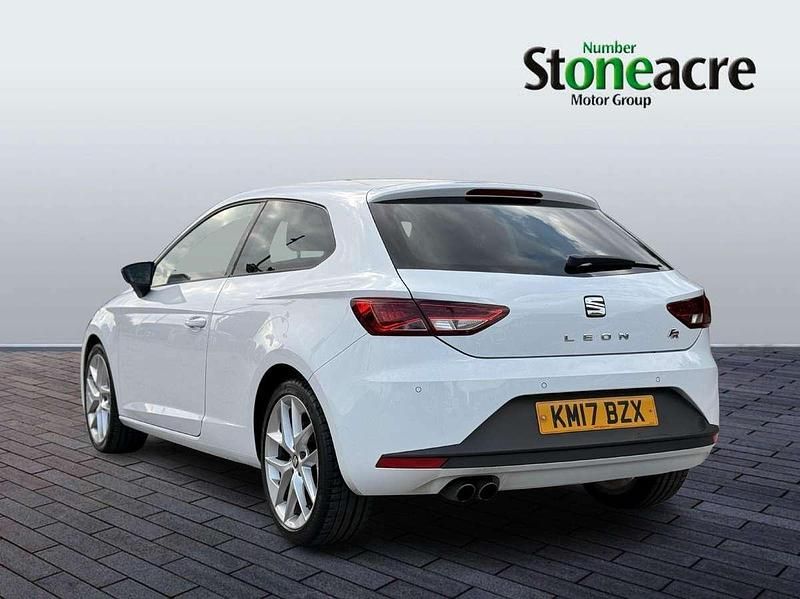 Used Seat Leon SC FR 150 HP (110 kW) 2017 White Hatchback