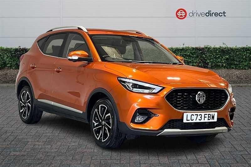 Metallic spiced orange Used 2024 MG ZS Exclusive Sedan | £15,850 (Good price) - Image 1/4