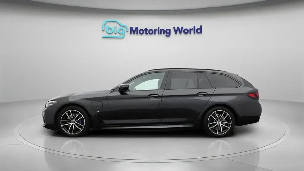 Used BMW 530e M Sport 292 HP (214 kW) 2021 Grey Estate