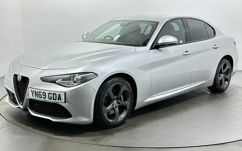 Used Alfa Romeo Giulia Veloce 280 HP (205 kW) 2019 Silver Sedan