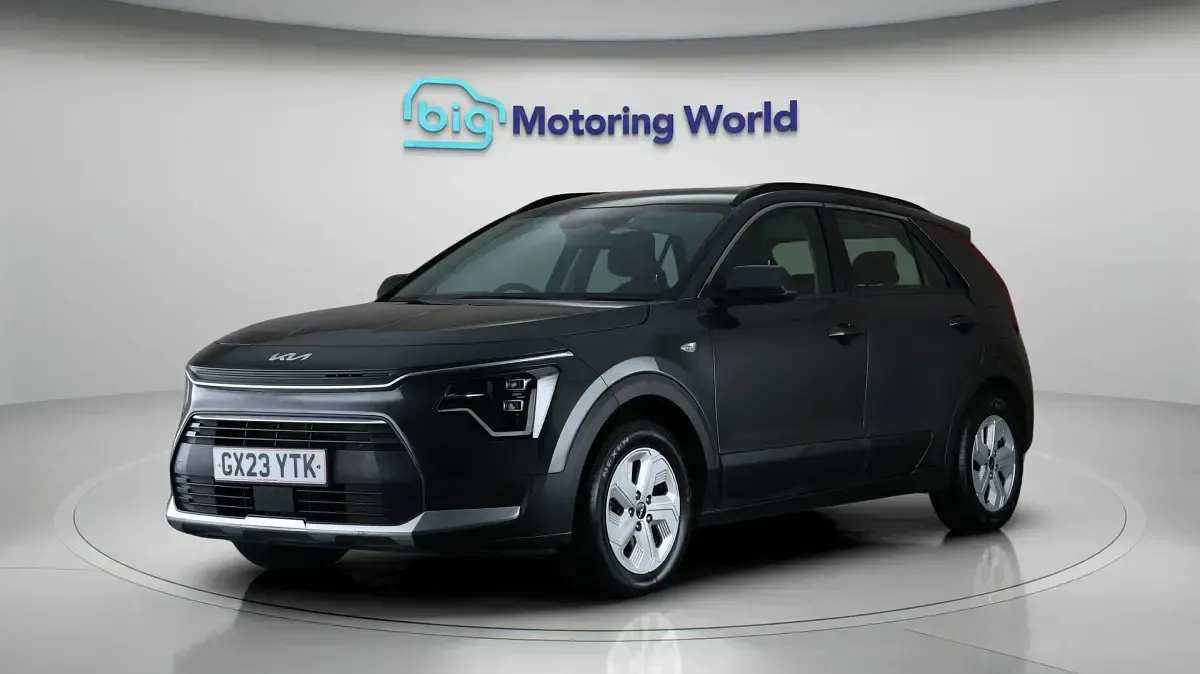 Used Kia Niro 141 HP (103 kW) 2023 Grey SUV
