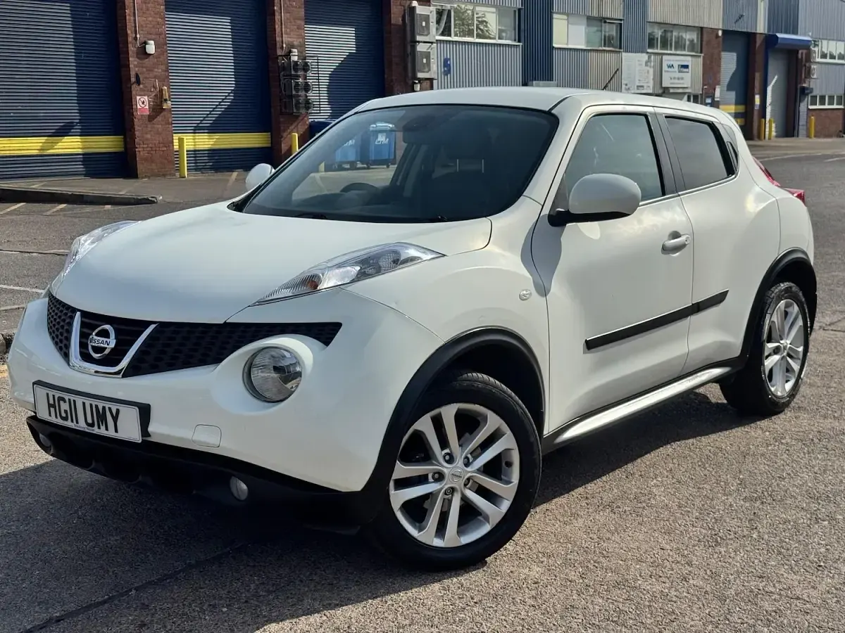 Used Nissan Juke Tekna 2011 White SUV