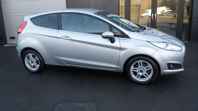 Used Ford Fiesta Zetec 82 HP (60 kW) 2013 Hatchback