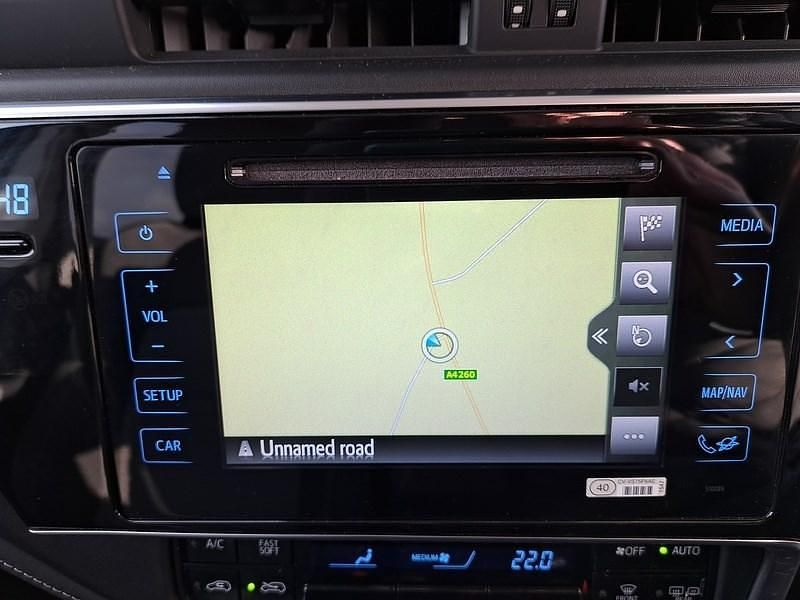 Used Toyota Auris Hybrid Design 2018 Blue Hatchback