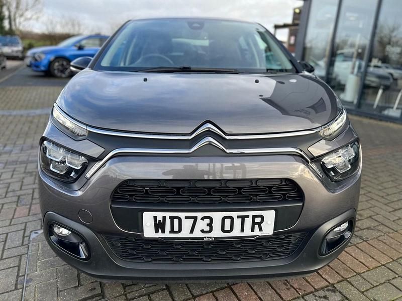 Używany Citroën C3 PureTech 83 KM (61 kW) 2023 Szary Hatchback