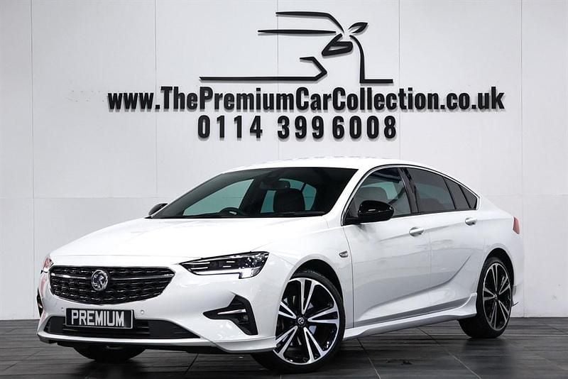 White Used 2021 Vauxhall Insignia SRi Hatchback | £21,980 - Image 1/4