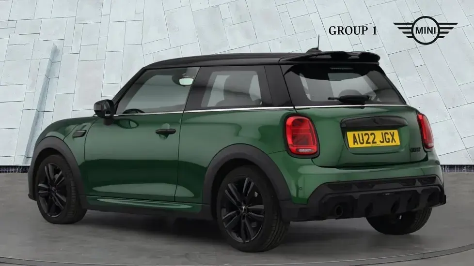Used Mini Cooper Hatch 136 HP (100 kW) 2022 Green Hatchback