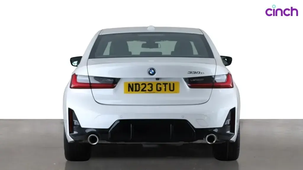 Used BMW 330e M Sport 292 HP (214 kW) 2023 White Sedan