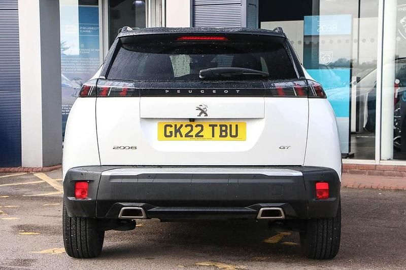 Begagnad Peugeot 2008 GTi 129 HK (94 kW) 2022 Vit SUV