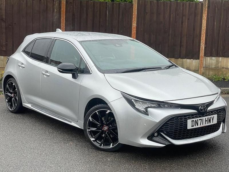 Silver Used 2022 Toyota Corolla Sport Hatchback | £17,495 (Fair price) - Image 1/4