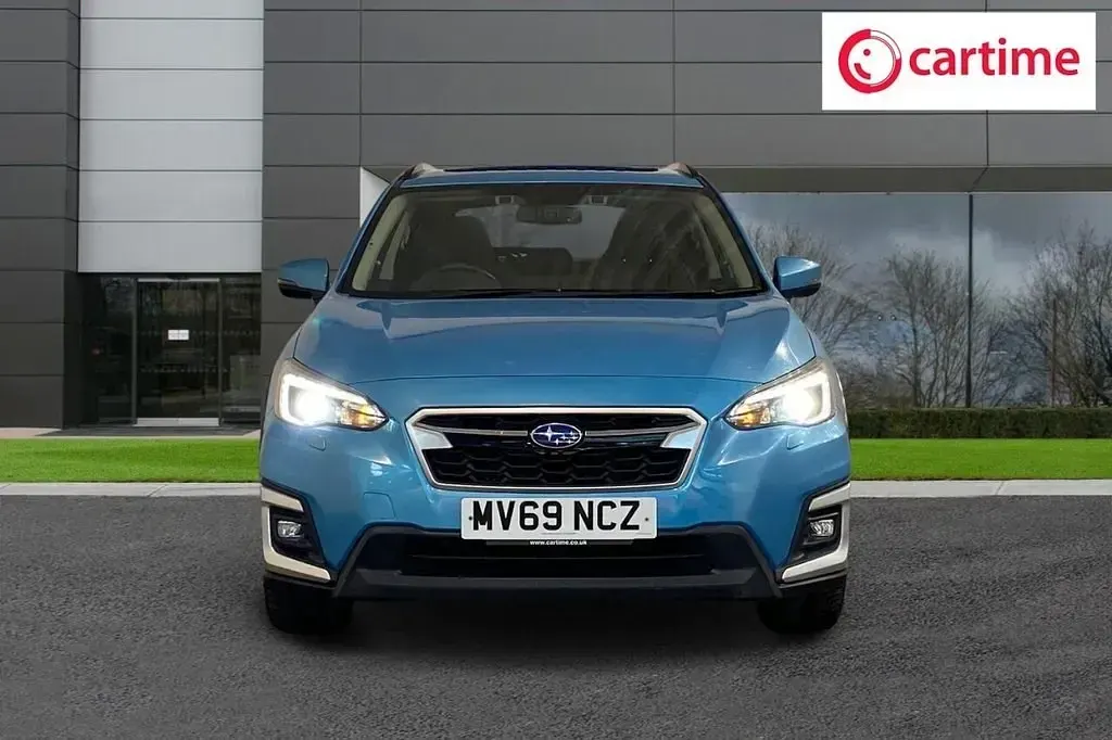 Używany Subaru XV Premium 150 KM (110 kW) 2020 Niebieski SUV