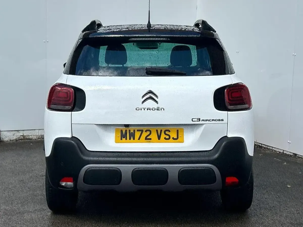 Used Citroën C3 Aircross PureTech 110 HP (80 kW) 2022 White SUV