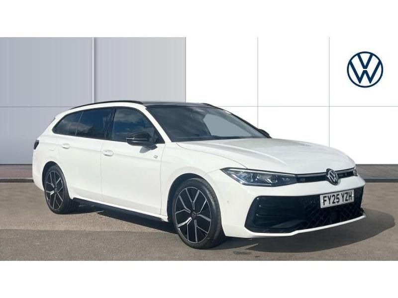 Used VW Passat R-line 204 HP (150 kW) 2025 Estate