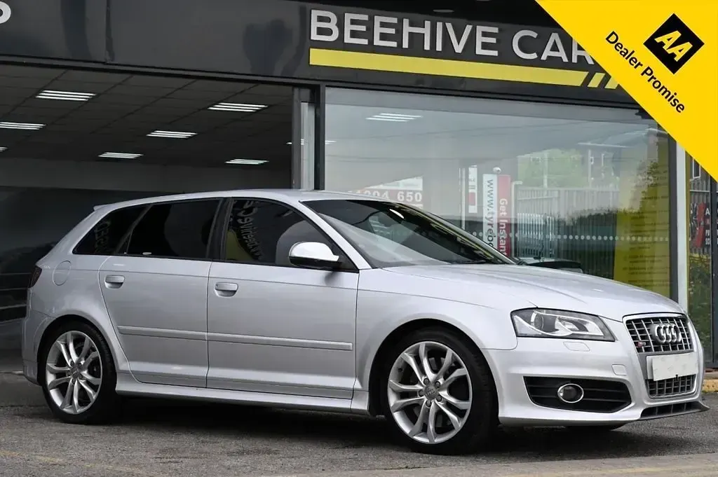 Begagnad Audi S3 Sportback Business 265 HK (194 kW) 2012 Silver Halvkombi
