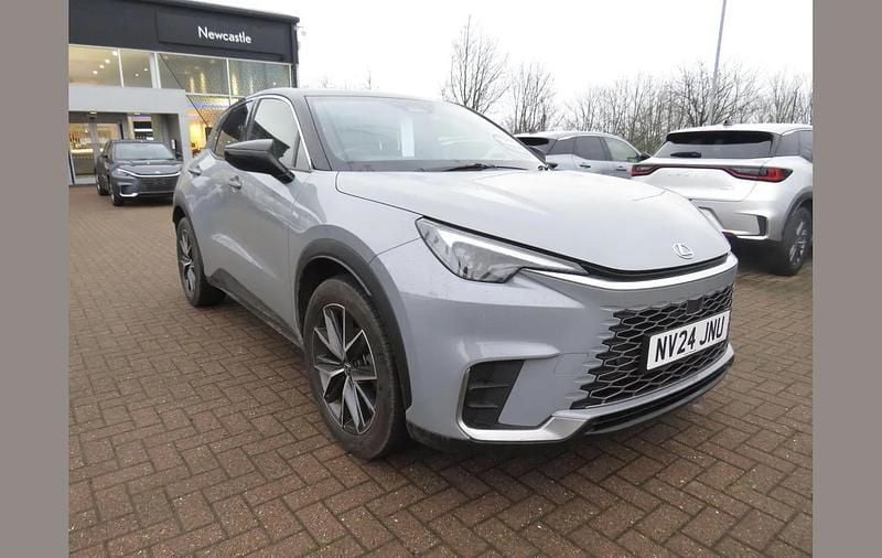 Other Used 2024 Lexus LBX SUV | £28,500 (Good price) - Image 1/2