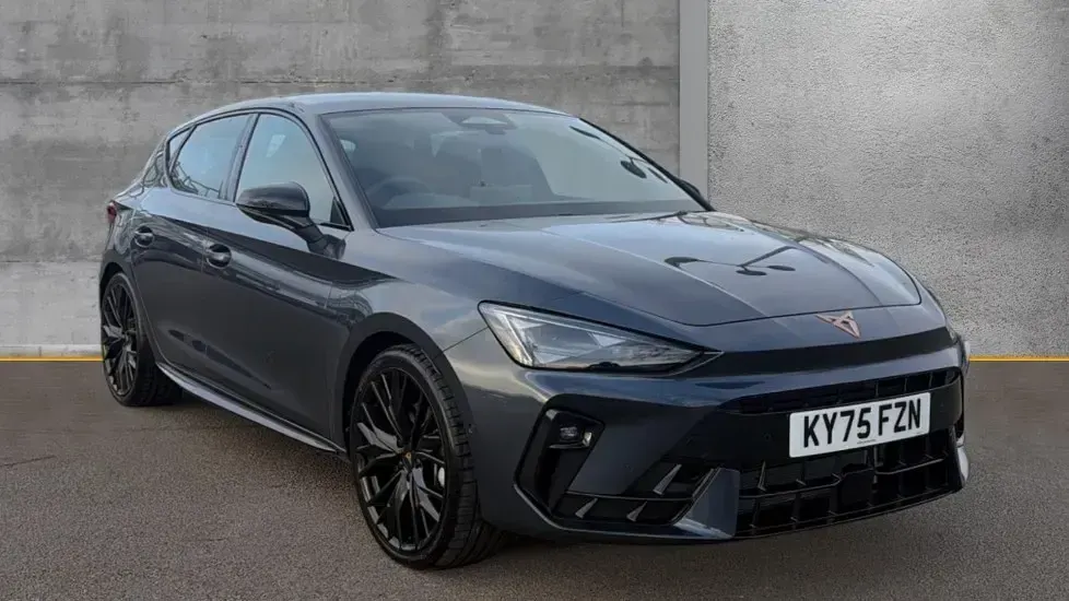 Used Cupra Leon 204 HP (150 kW) 2025 Grey Hatchback