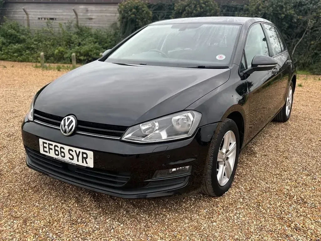 Used VW Golf VII Edition 125 HP (91 kW) 2017 Black Hatchback