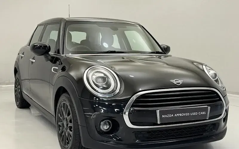 Used Mini Cooper Classic 136 HP (100 kW) 2020 Hatchback
