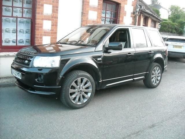Used Land Rover Freelander 2 2012 Barolo black met SUV