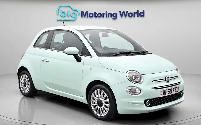 Used Fiat 500 Lounge 69 HP (50 kW) 2019 Hatchback