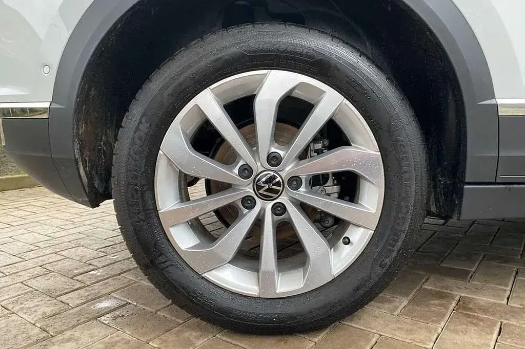 Begagnad VW T-Roc Cabriolet Style 113 HK (83 kW) 2025 Vit Cab