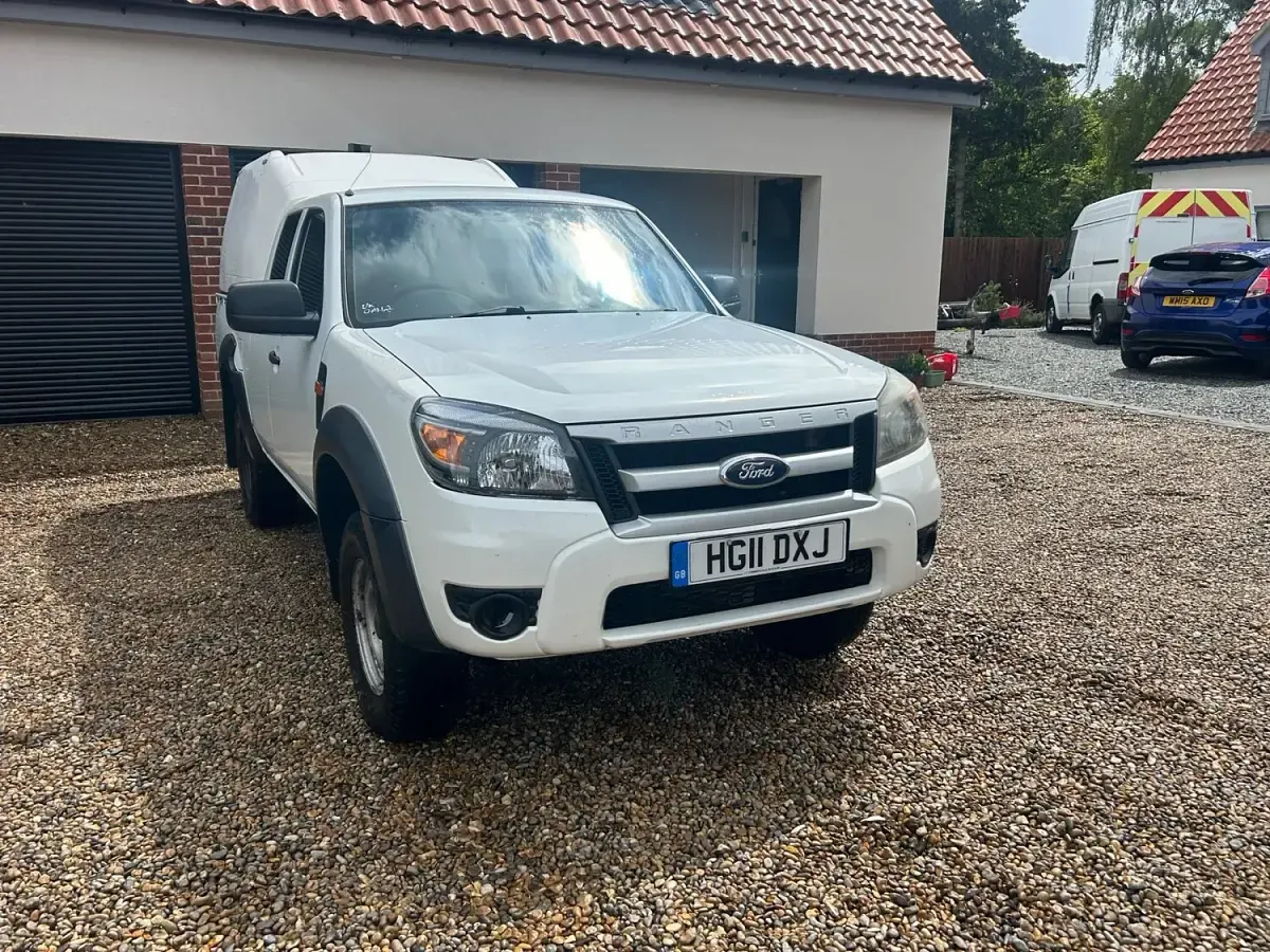 Used Ford Ranger XL 143 HP (105 kW) 2011 White Pickup