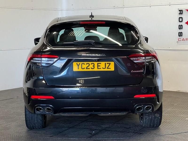 Used Maserati Levante GT 330 HP (242 kW) 2023 Black SUV