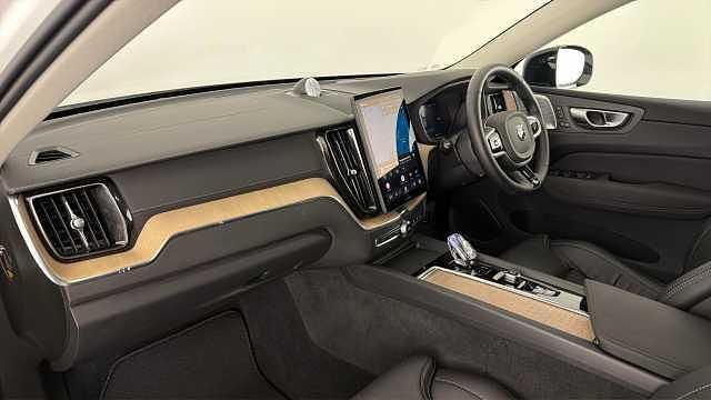 Usado Volvo XC60 Ultra 455 CV (334 kW) 2025 Blanco SUV