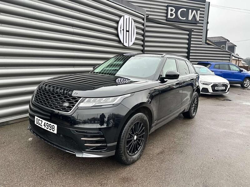 Second-hand Land Rover Range Rover Velar R-Dynamic 180 CP (132 kW) 2019 Negru SUV
