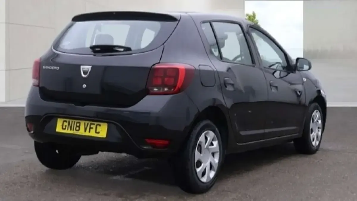 Used Dacia Sandero Ambiance 71 HP (52 kW) 2018 Black Hatchback