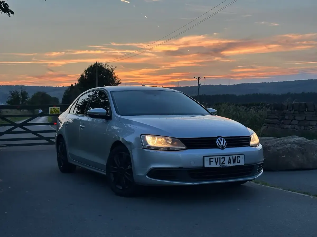 Used VW Jetta S 103 HP (75 kW) 2012 Silver Sedan