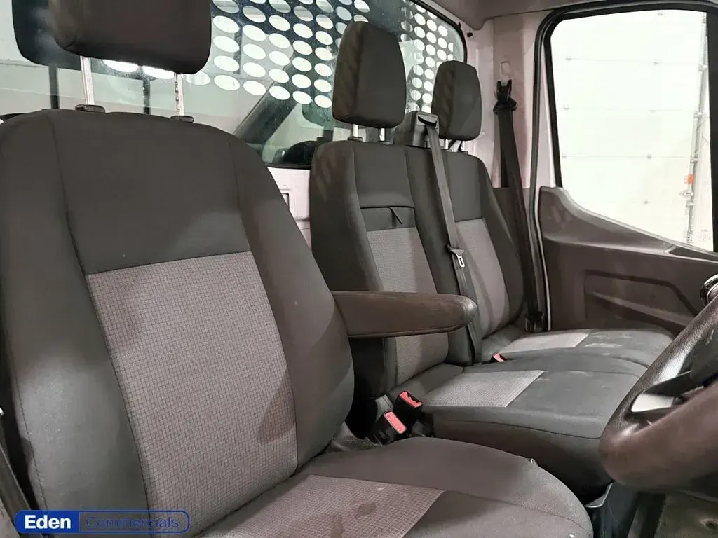 Used Ford Transit 130 HP (95 kW) 2022 White Cabriolet