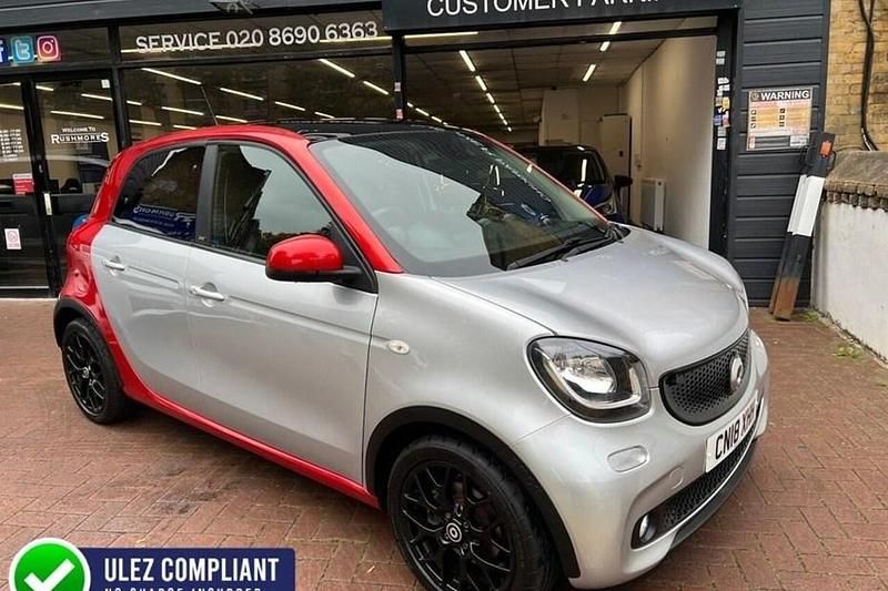 Silver Used 2018 Smart ForFour Premium Hatchback | £11,899 (Expensive) - Image 1/1