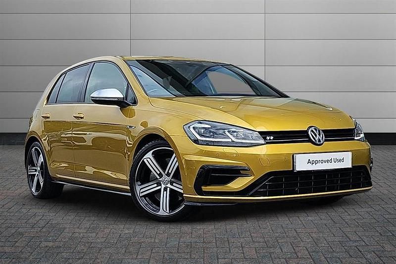 Turmeric yellow Used 2018 VW Golf VII R Hatchback | £20,295 (Fair price) - Image 1/4