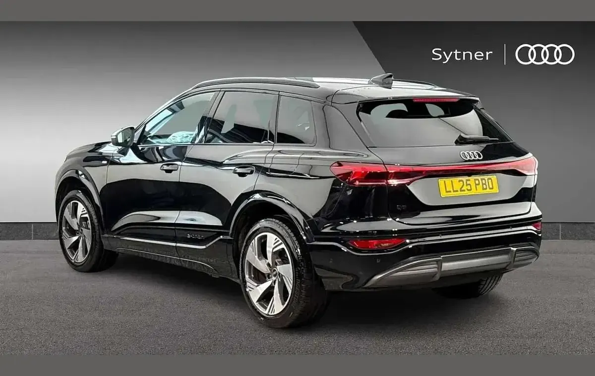 Used Audi Q6 e-tron S-Line 225 kW (306 HP) 2025 Black SUV